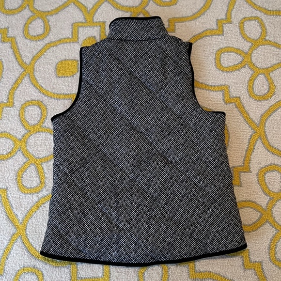 Full Zip Vest. Sz L - Picture 5 of 6